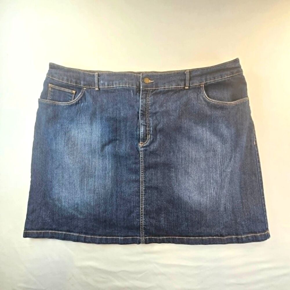 Croft & Barrow Women's Classic Fit Denim Skort Stretch 24W Blue Casual Versatile